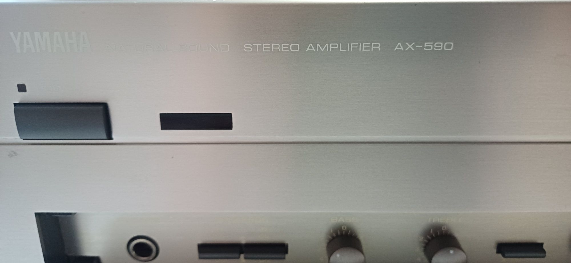 Wzmacniacz yamaha ax590