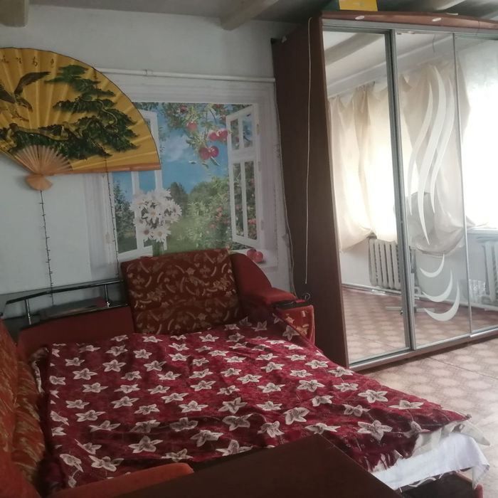 Здається кімната для жінки, Балабине