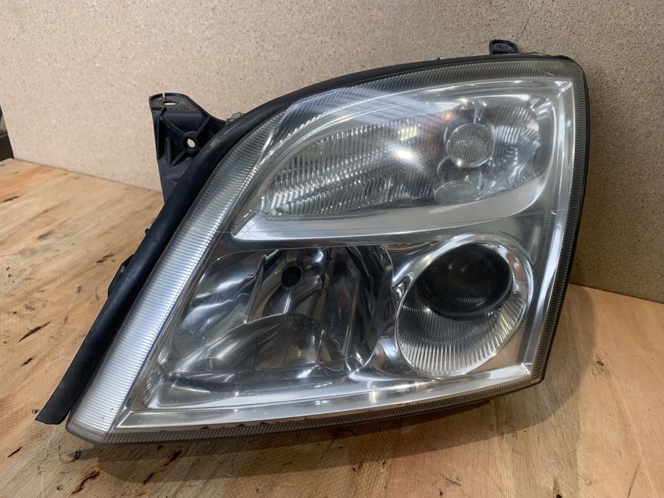 Opel Vectra C Signum lampa lewa przednia XENON KOMPLETNA EUROPA