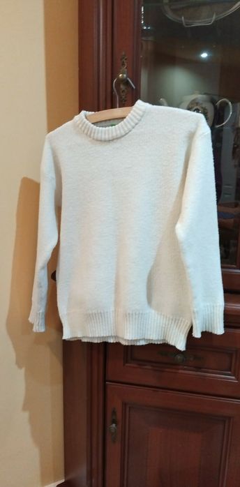 Sweterek    biały