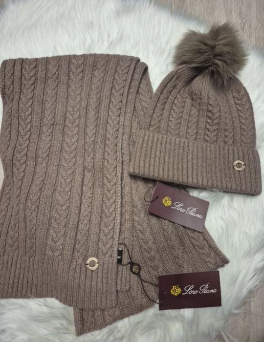 Комплект шапка шарф LP