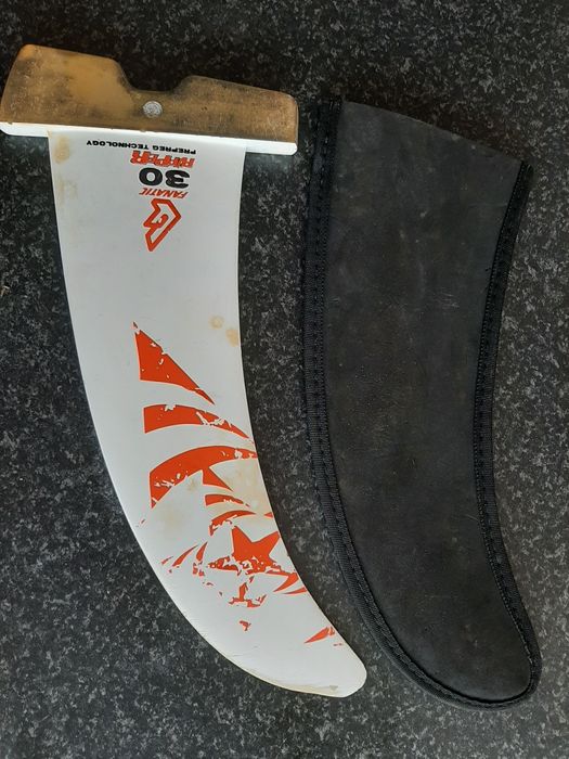 windsurf fin fanatic 30