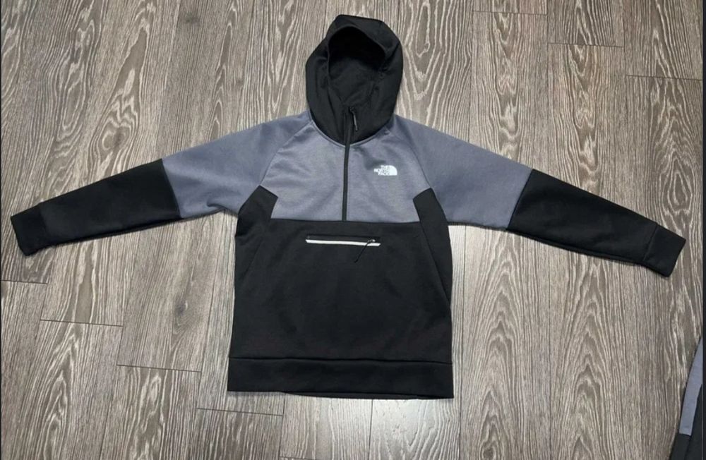 Кофта (анарак) The North Face