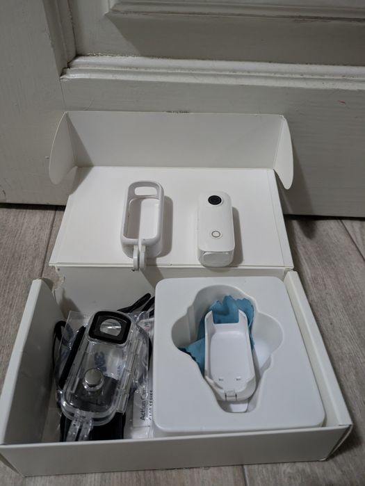 Екшн камера SJCAM C100+ 4k