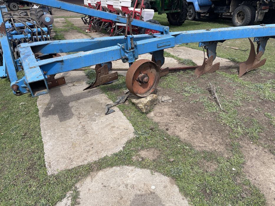 Плуг ПЛН 5-35; 6-35