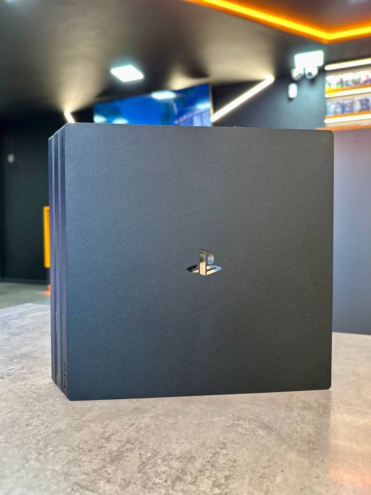 PlayStation 4 Pro 1 TB з гарантією 12 місяців від магазину !