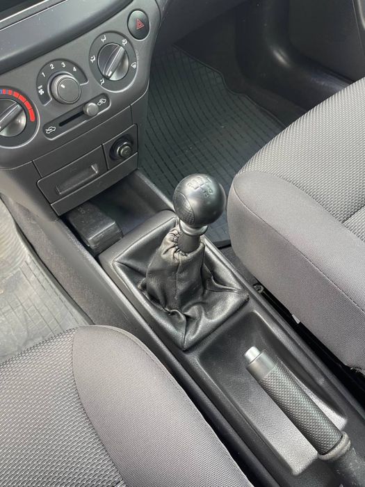 Автомобіль Chevrolet Aveo
