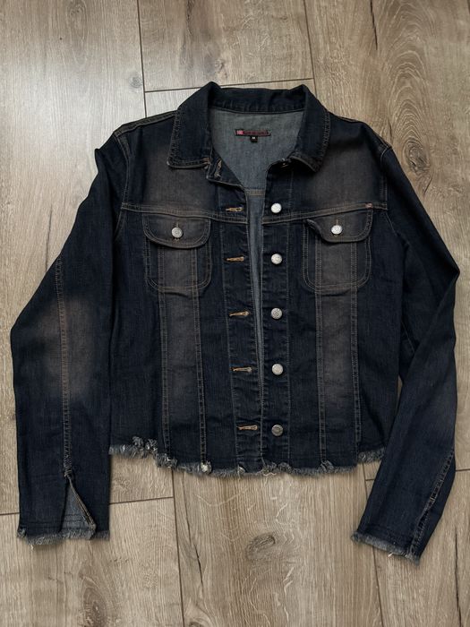 Джинсовый пиджак размера М
