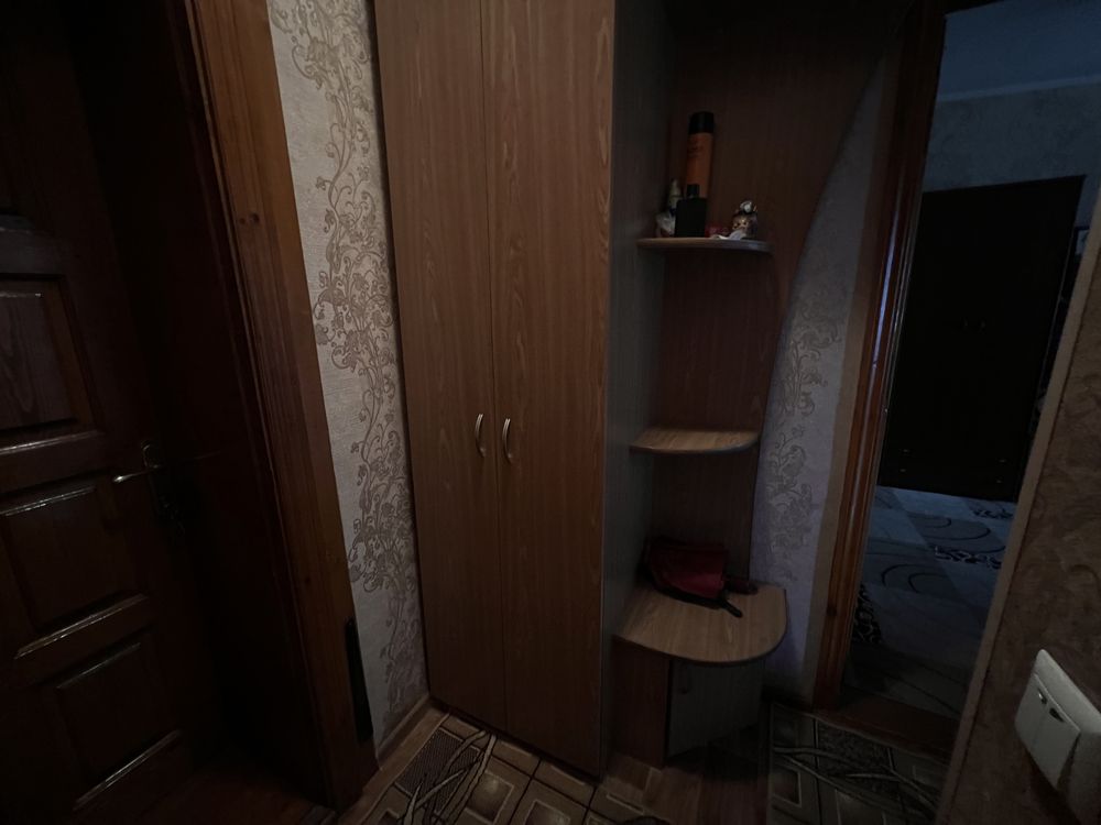 Шафа для коридору