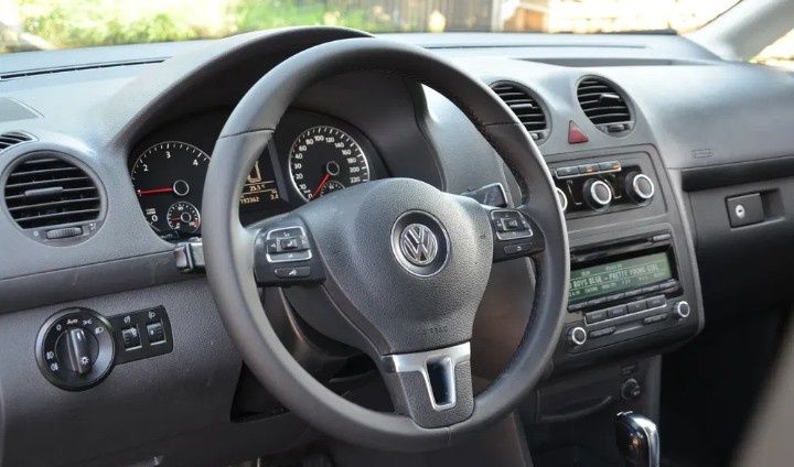 Volkswagen Caddy 2.0 TDI (7-Si.) DSG Edition 30