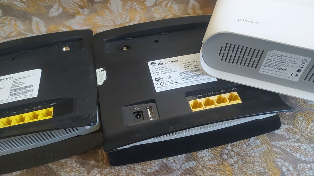 routery zte mf286r i dwa huwei b593s