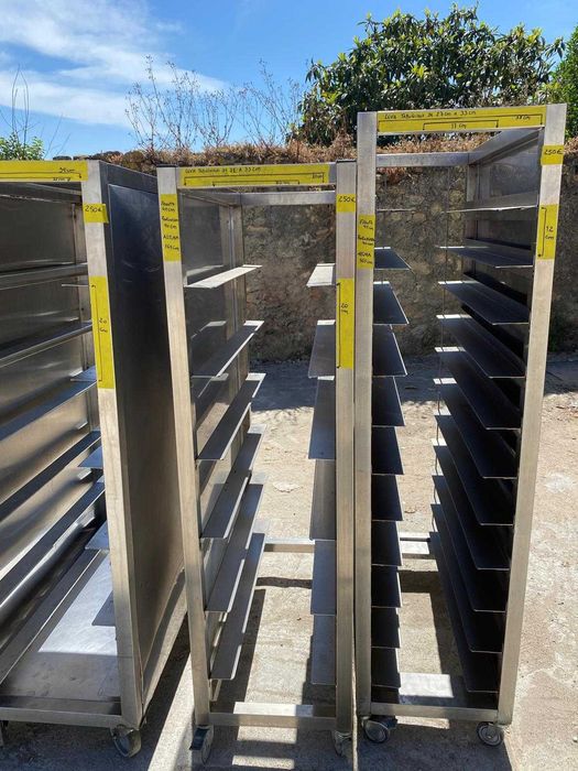 Carro inox porta tabuleiros (vários carros e tamanhos) vários preços