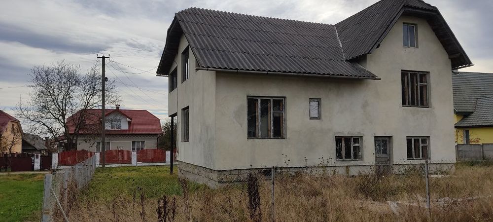 Продається приватний будинок