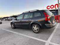 Megane completa valor 2.300 €
