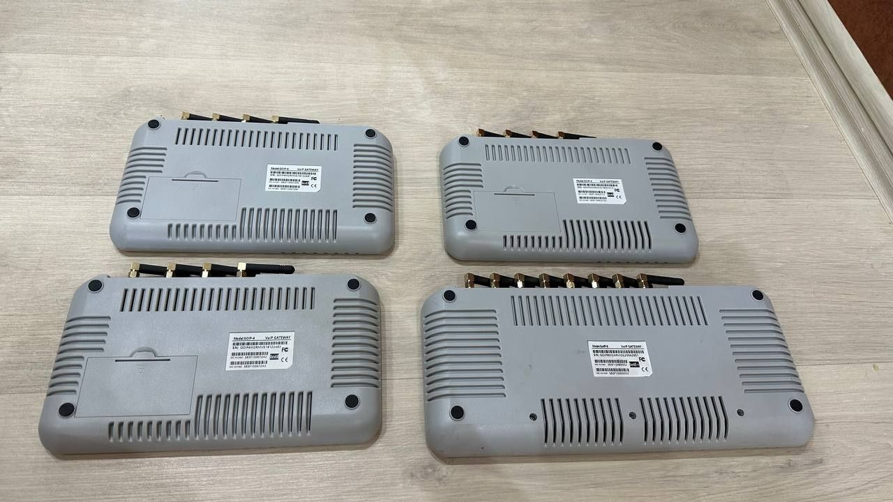 GSM Goip 4 (x4), Goip 8 (x1)