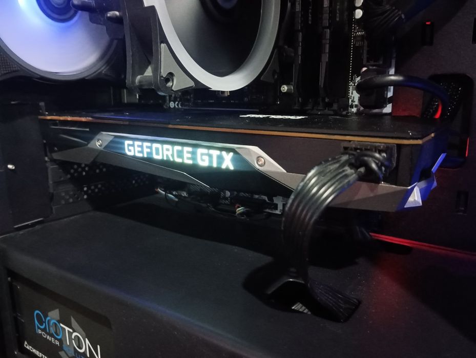 Видеокарта GTX 1070 Founders edition