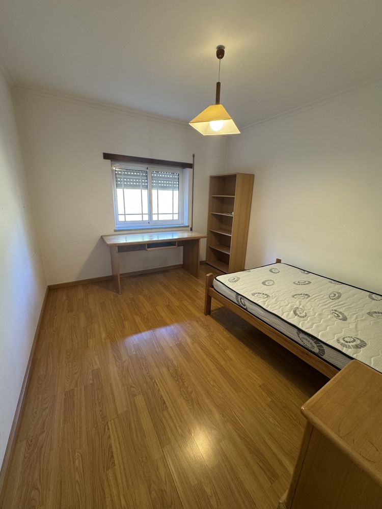 Arrenda se apartamento T3 totalmente mobilado