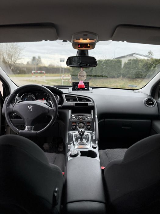 Sprzedam Peugeot 3008 Hybrid 2013r. Cena do negocjacji