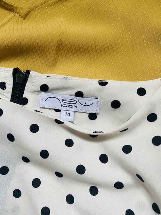 Жіночий одяг лотом