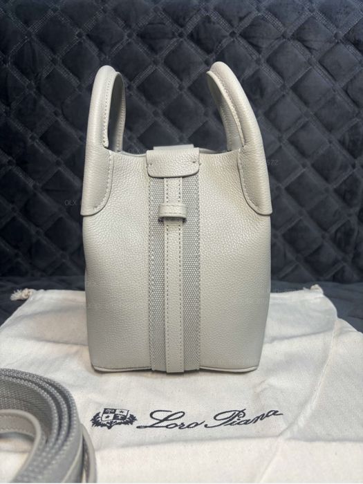 Сумка Loro Piana Micro Bale Bag Лоро Пиано микро байл мини сумка серая