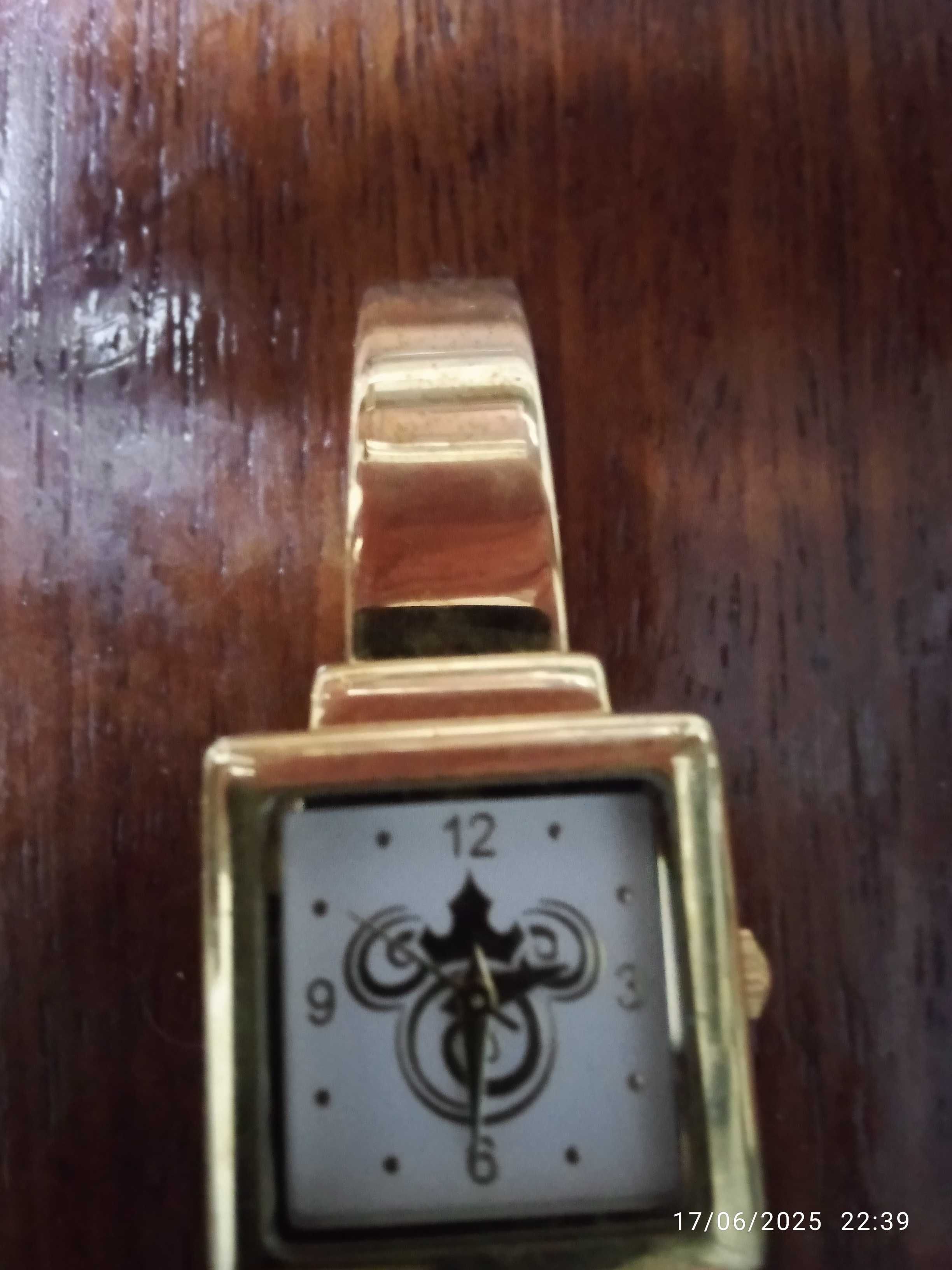 Vendo relógios marca