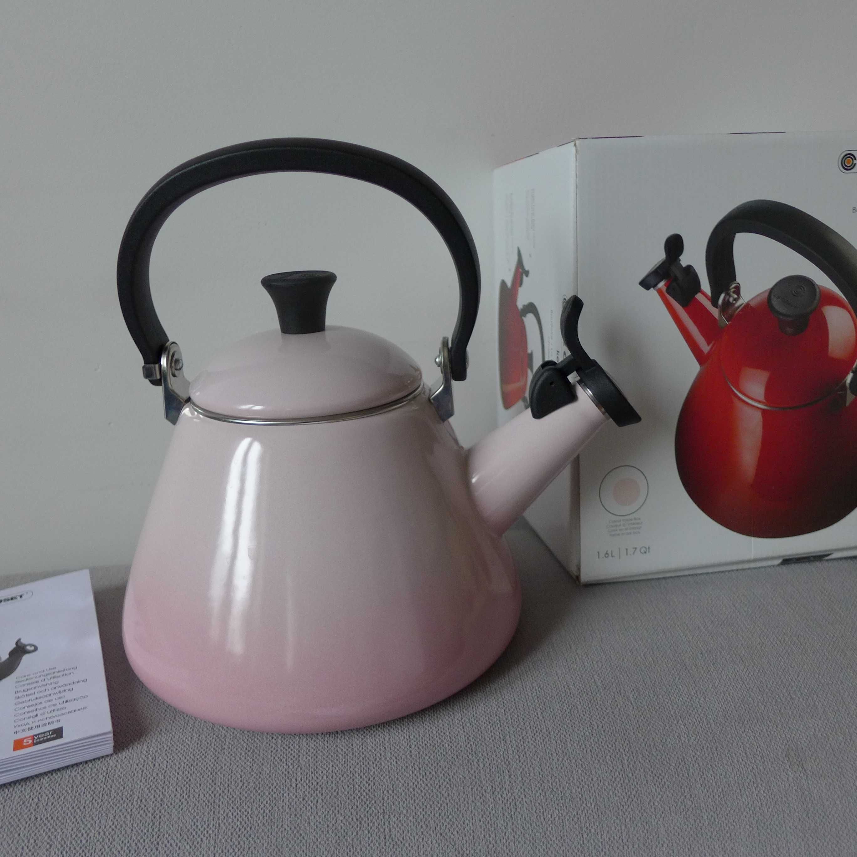 Czajnik stalowy emaliowany LE CREUSET KONE z gwizdkiem PINK RÓŻOWY