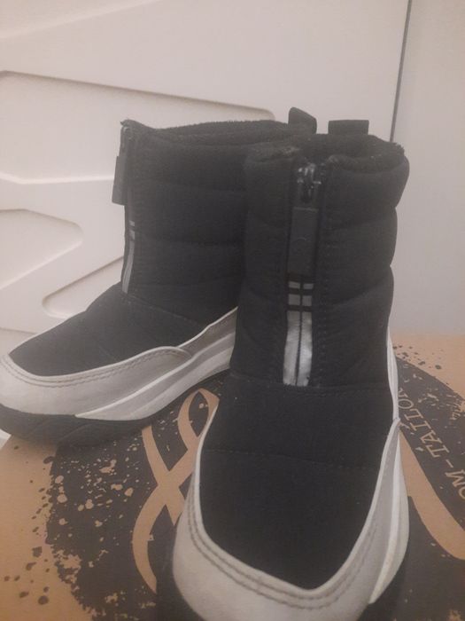 Buty chłopięce ZARA ocieplane zimowe wodoodporne r.32