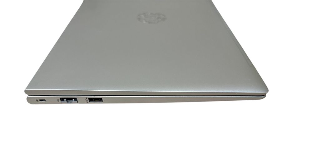 HP Ryzen 5625U 6ядер/16gb ddr4/512gb ssd/15’6 Full HD