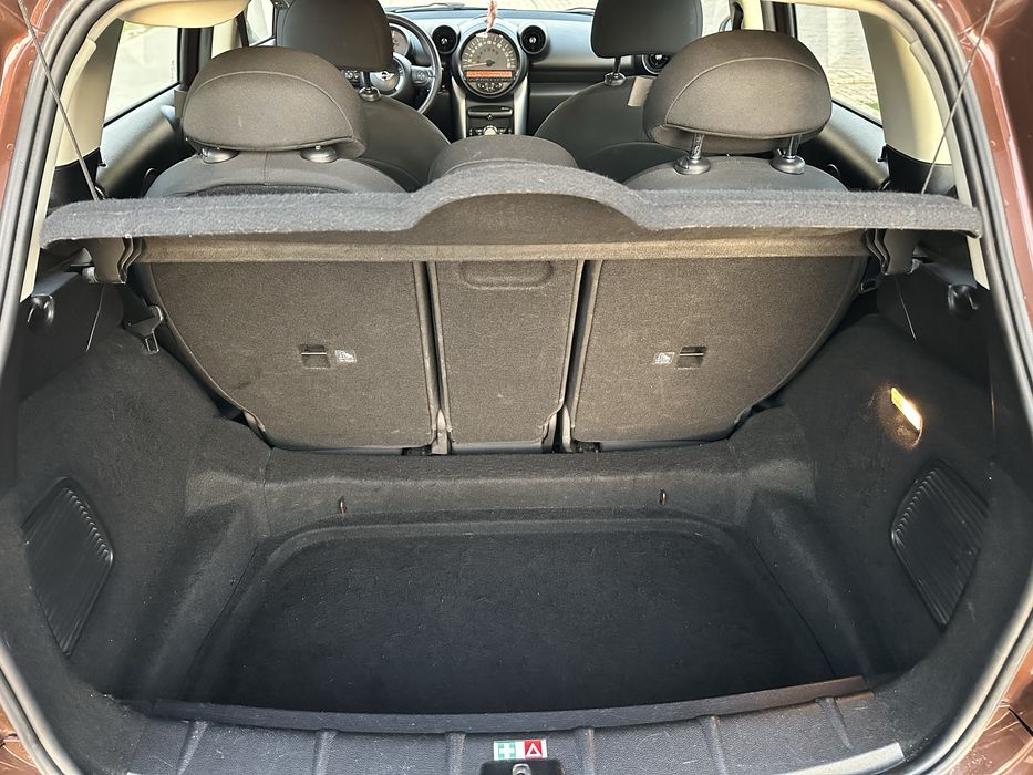 Mini Countryman D 2015 року (35тис.км пробіг)