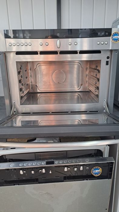 Вбудована мікрохвильова піч Neff