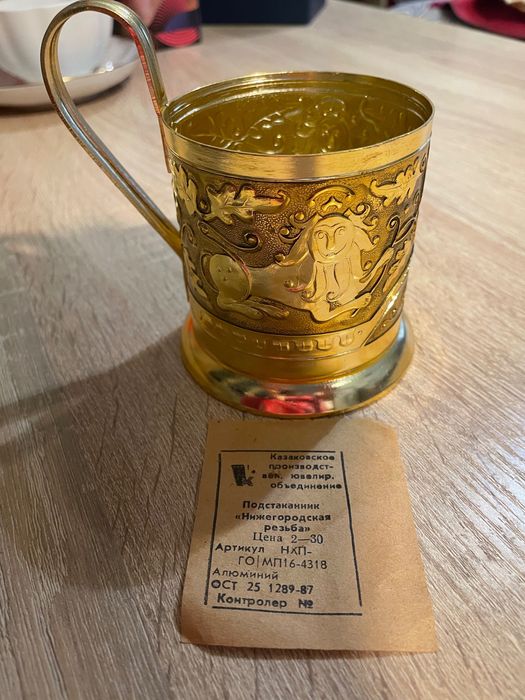 Продаю подстаканник