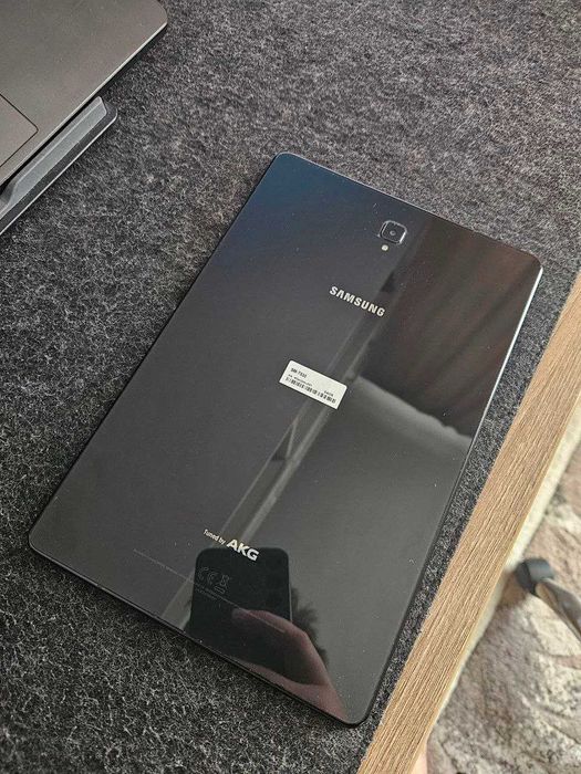 Samsung Galaxy Tab S4 (на запчастини)