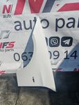 Переднє ліве крило BMW 3 e90 е91