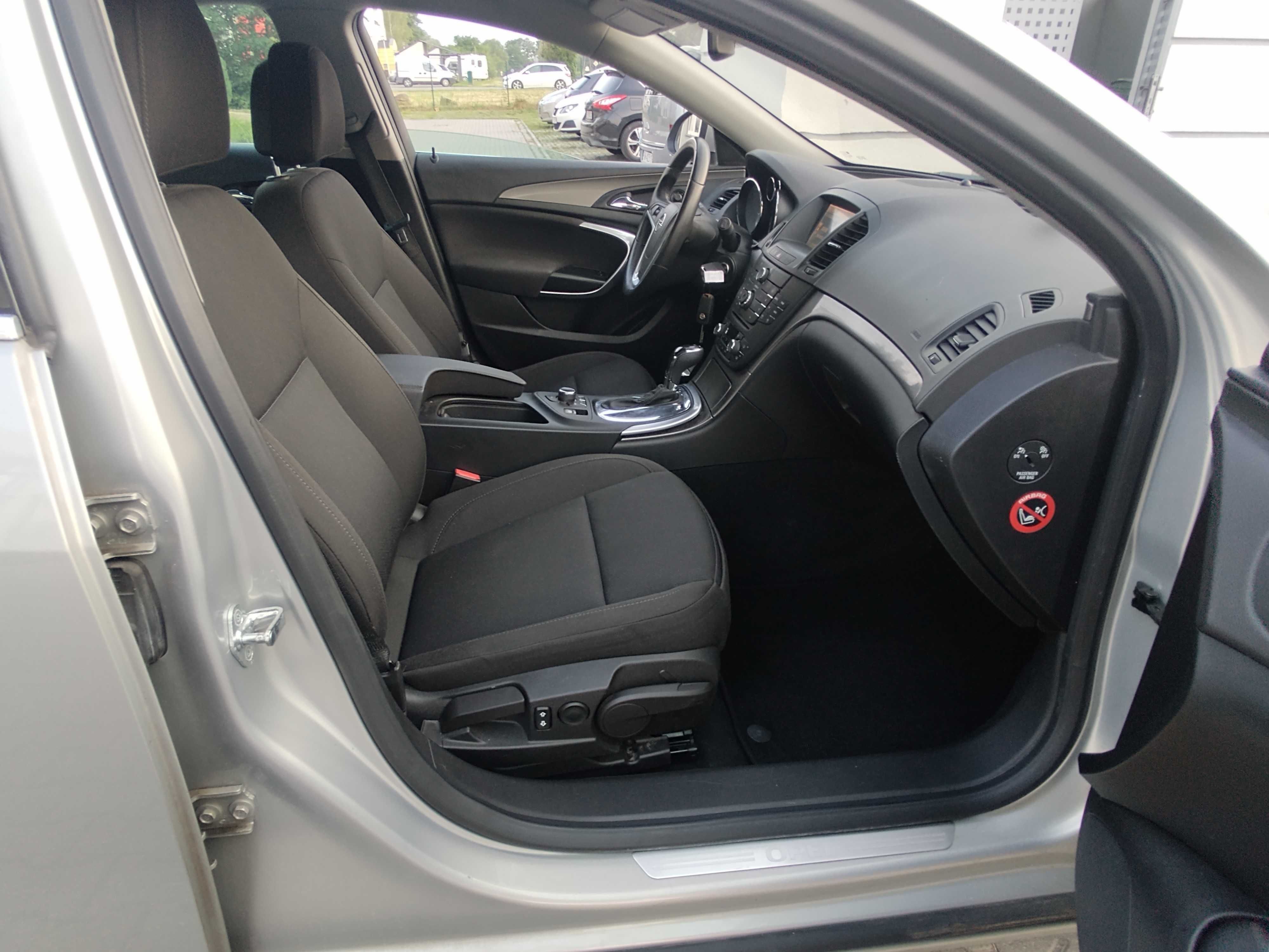 opel insignia 2009r 2.0 turbo 220KM SUPER STAN 159 tyś km NAWIGACJA