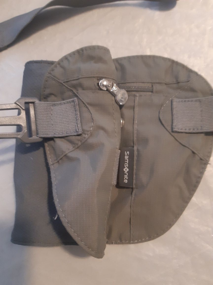 Nerka na biodra. Samsonite