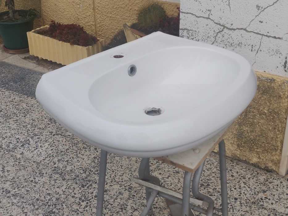 Lavatórios (2 unidades)