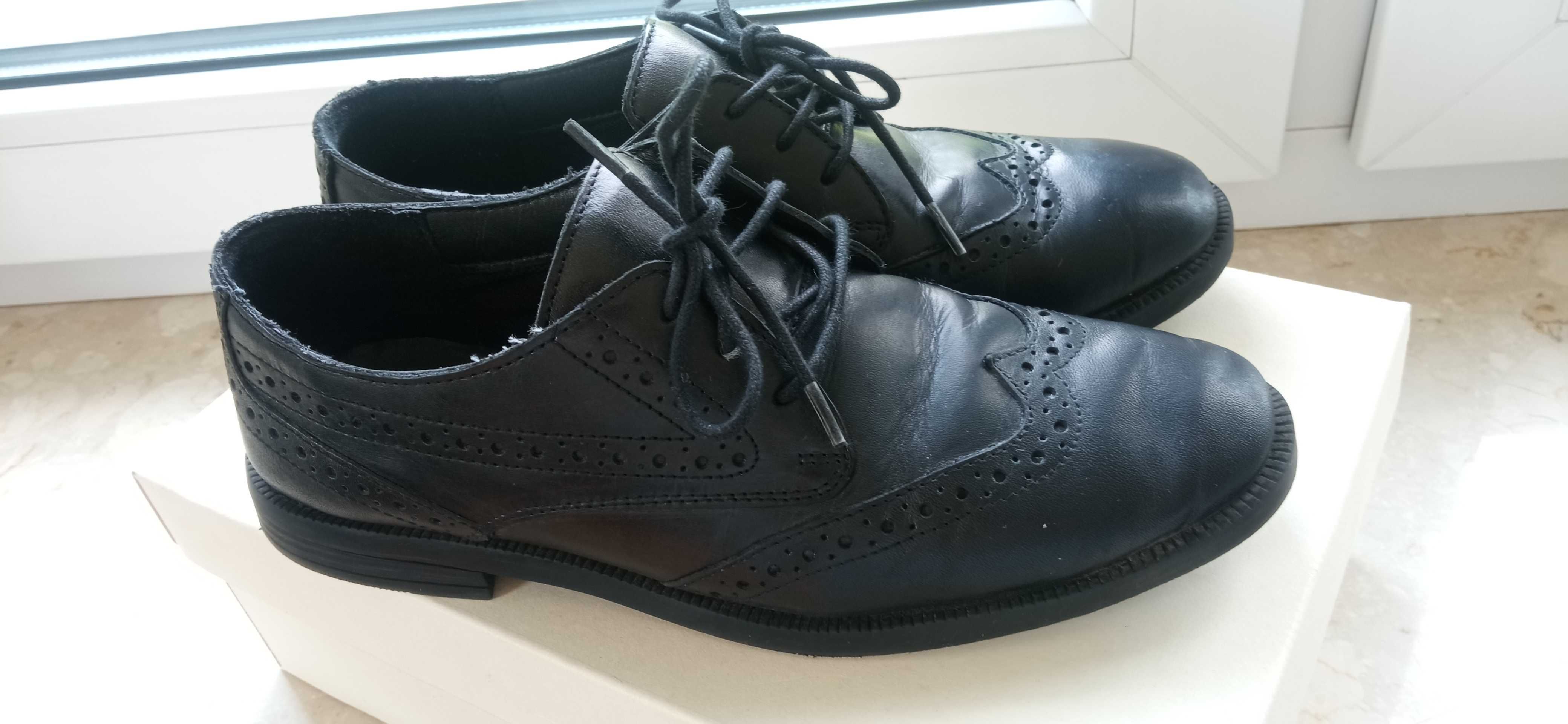 Buty chłopięce Cool Club rozmiar 36