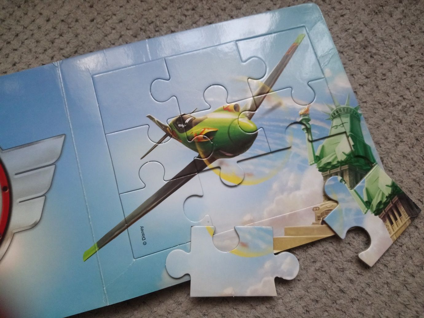 Książka puzzlowa Disney samoloty