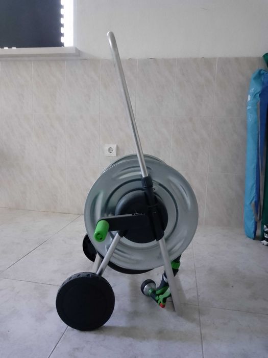 Mangueira com carrinho