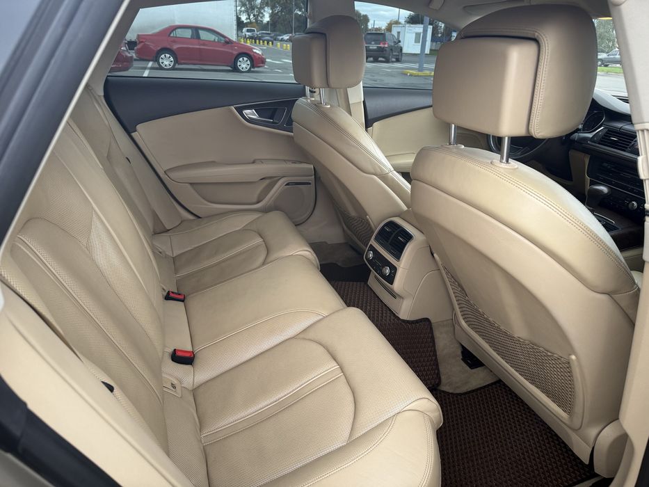 Audi A7 2011 рік Офіційний Чудовий Стан