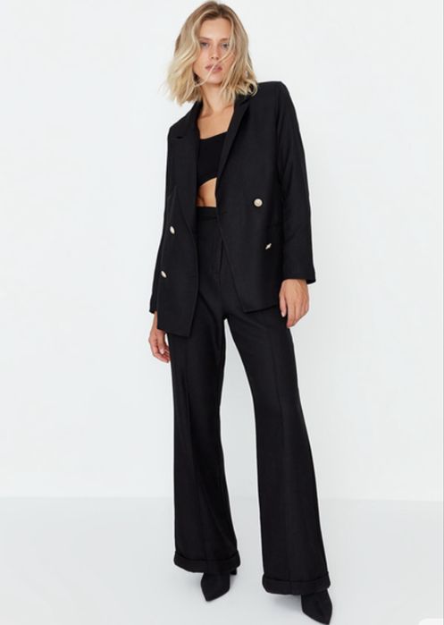 Піджак, блейзер чорний River Island прямого крою