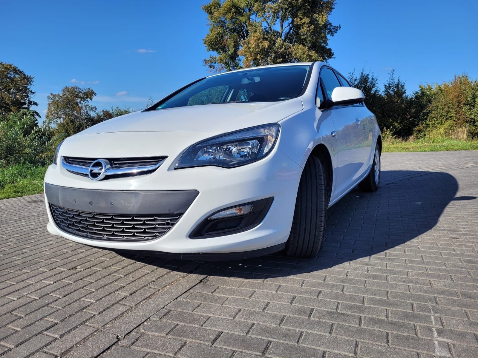 Opel Astra J 2015r. 1.6i/116KM