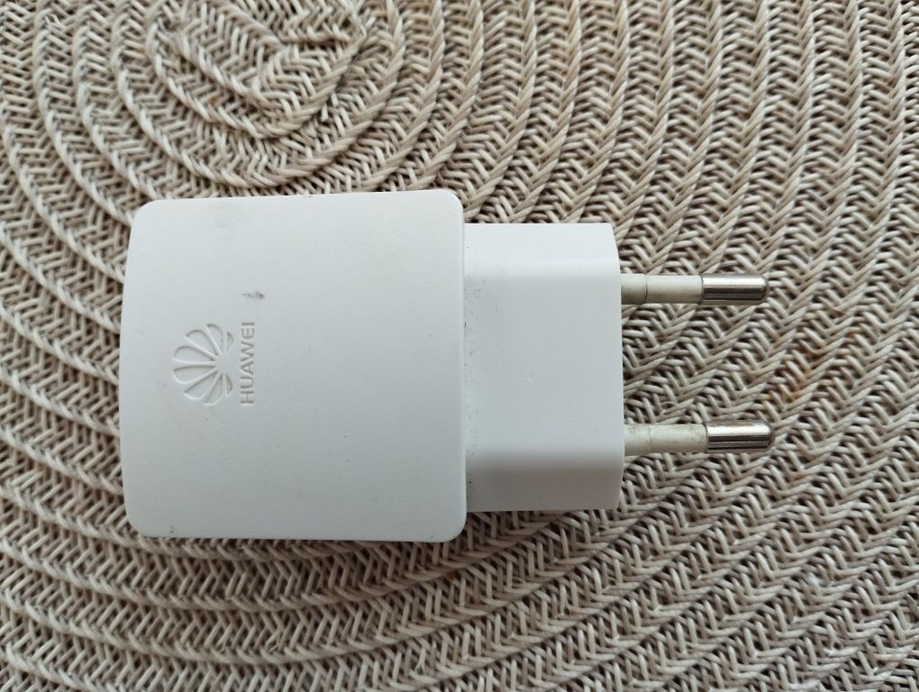 Ładowarka Huawei 5W.