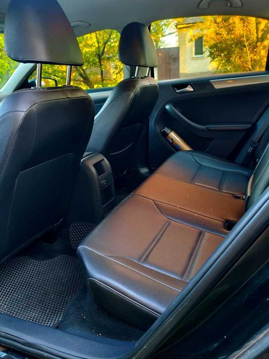 Volkswagen jetta 2017 Wolfsburg edition , 1.4 бензин