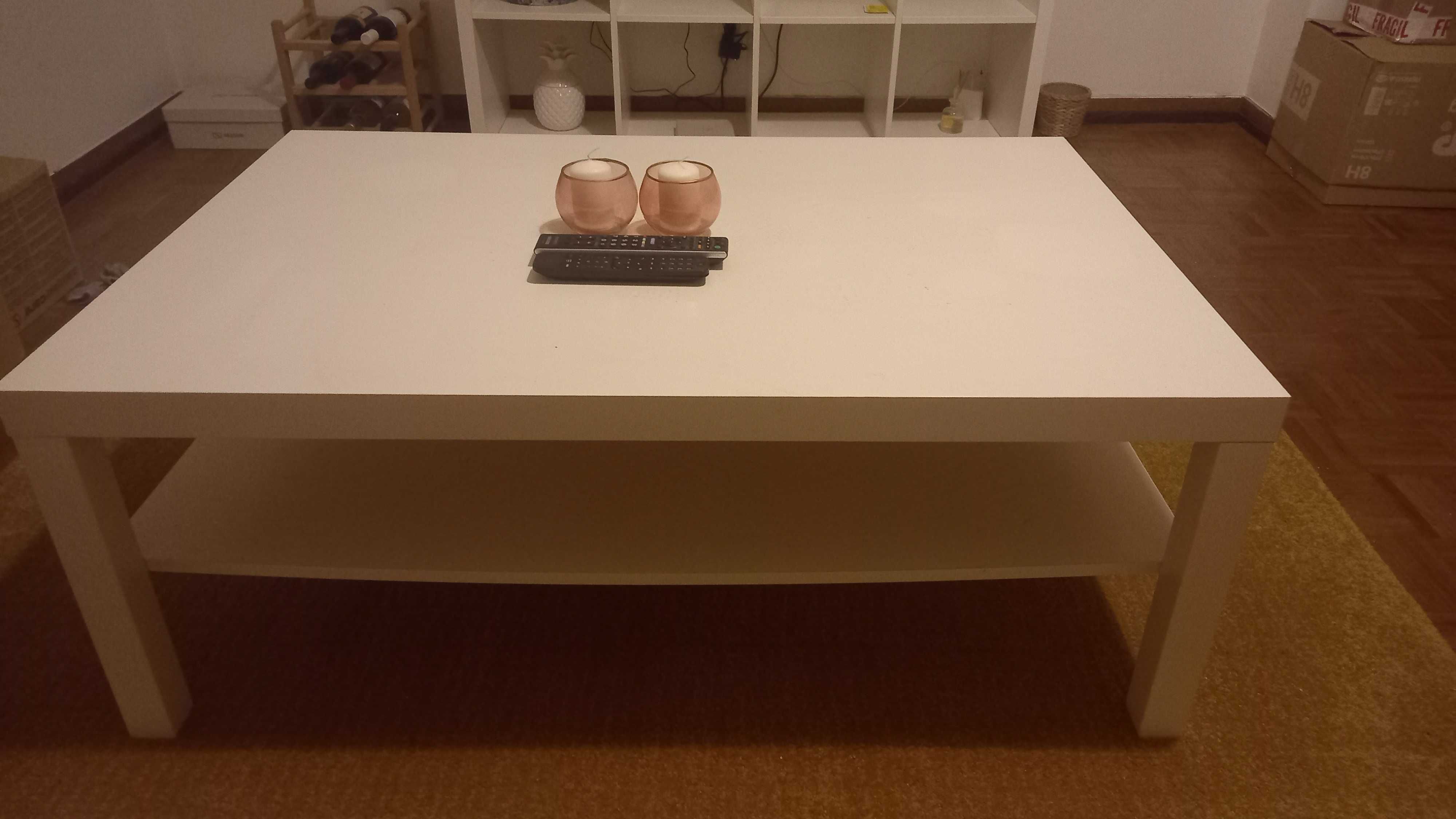 Mesa de apoio em branco, LACK