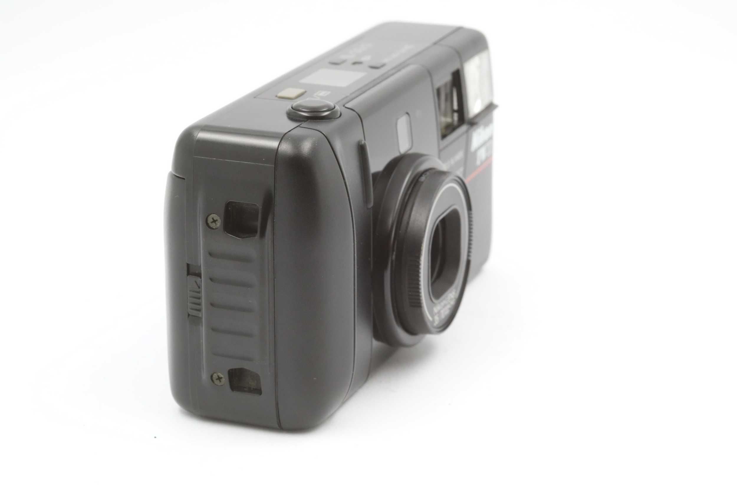 Плівкова камера Nikon TW2D