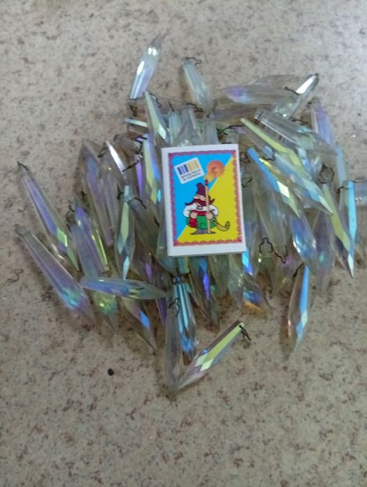 Подвесы на люстру, хрусталь.