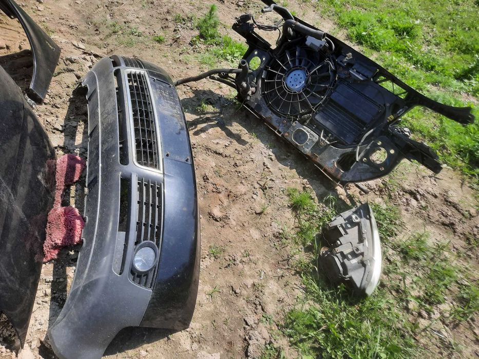 Lampa zderzak maska blotnik  Audi A4 B6