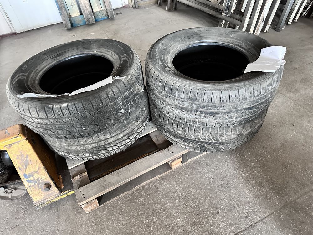 Nokian 265 /65/17  3 шт