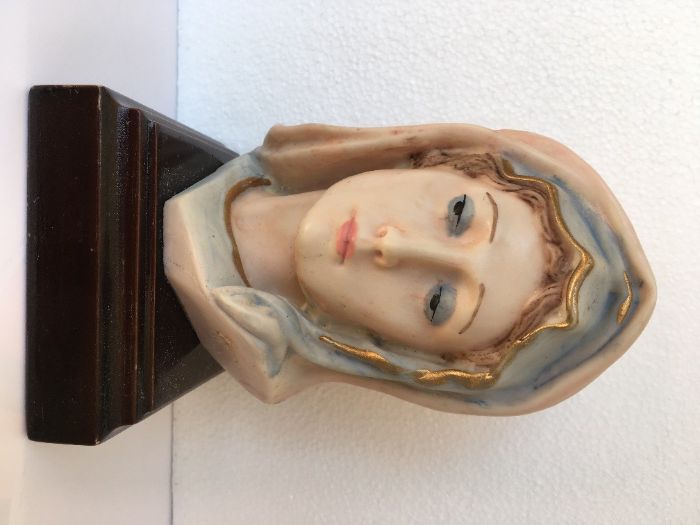 Estatueta de Nossa Senhora (NOVO)